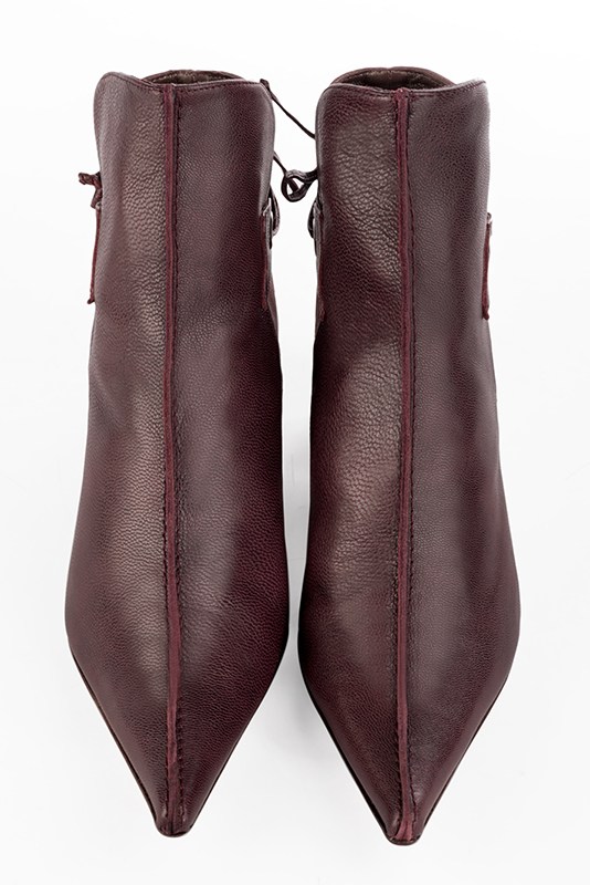 Women's wine red and dusty rose pink elegant ankle boots, with laces at the back. Pointed toe. Medium block heels - Top view